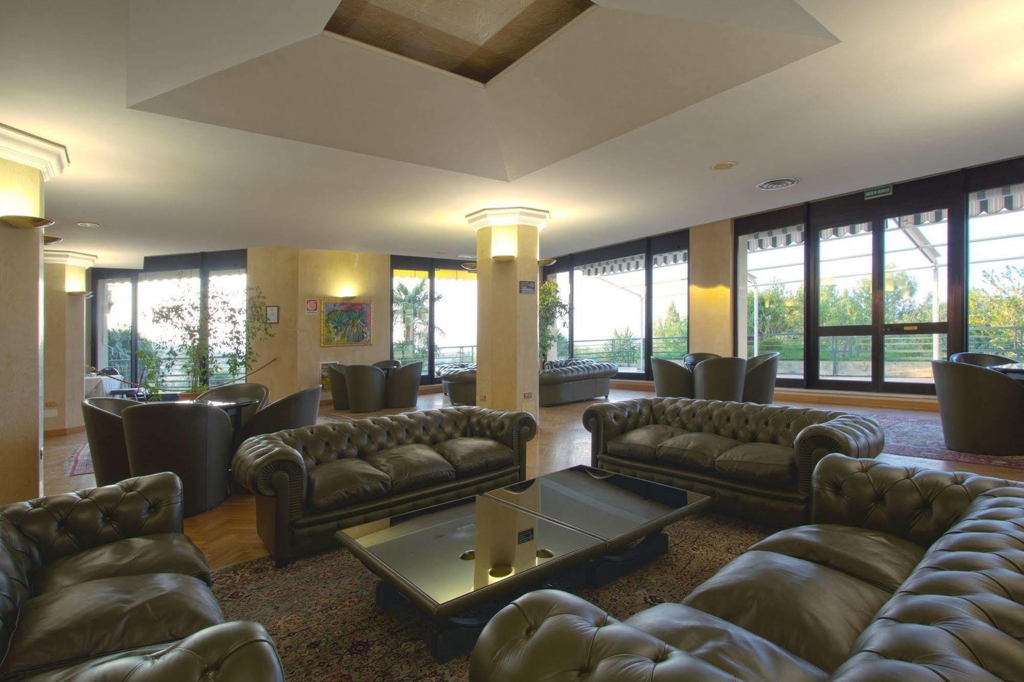 Hotel San Michele Caltanissetta Dış mekan fotoğraf